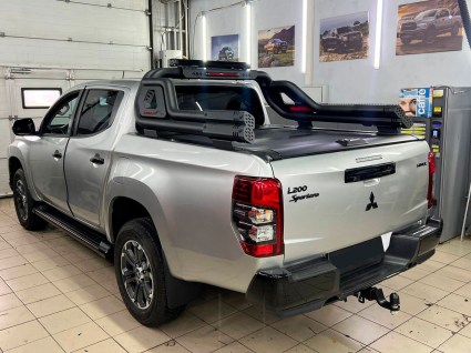 Механическая роллета на кузов Mitsubishi L200 5 поколение - фото 1